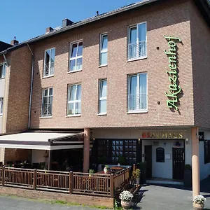 3* Gasthuis Akazienhof & Brauhaus