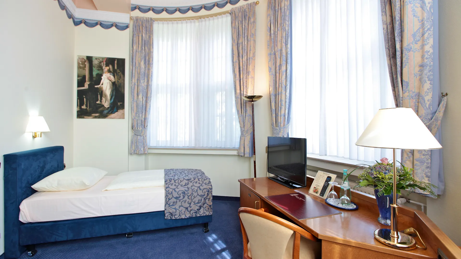 Hotel Viktoria Cologne 4*,  Germany