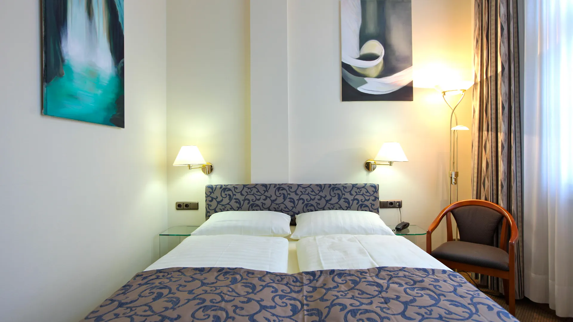 Hotel Viktoria Cologne