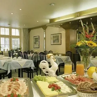 Hotel Viktoria Cologne 4*,